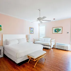 King At Curry Mansion With Heated Pool! , Key West United States